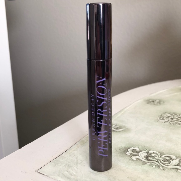 Urban Decay Perversion Mascara NEW - Picture 1 of 2